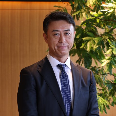 髙田 智泰